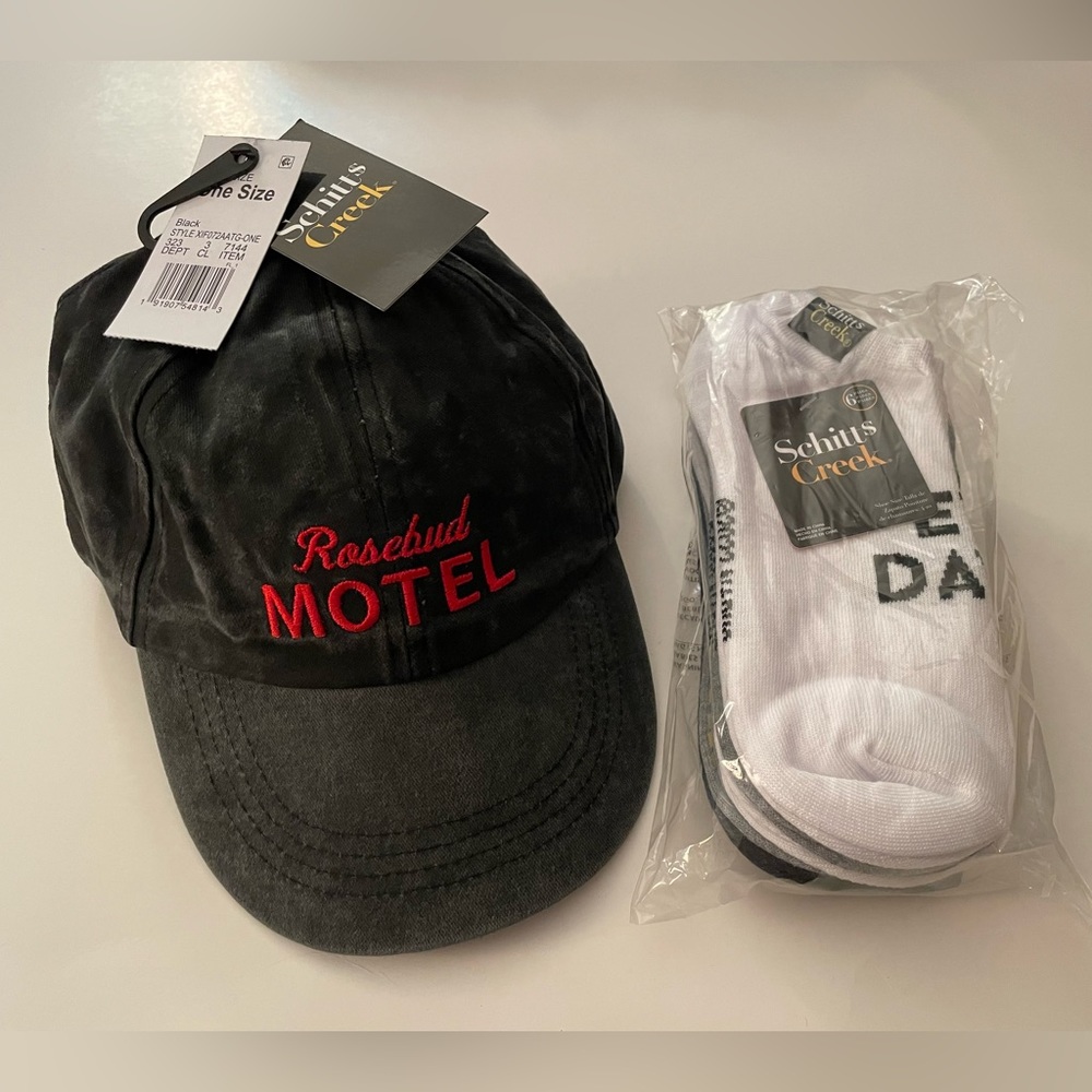 Schitt’s Creek BUNDLE - Rosebud Motel Hat & 6 Pair Socks - New w/Tags
